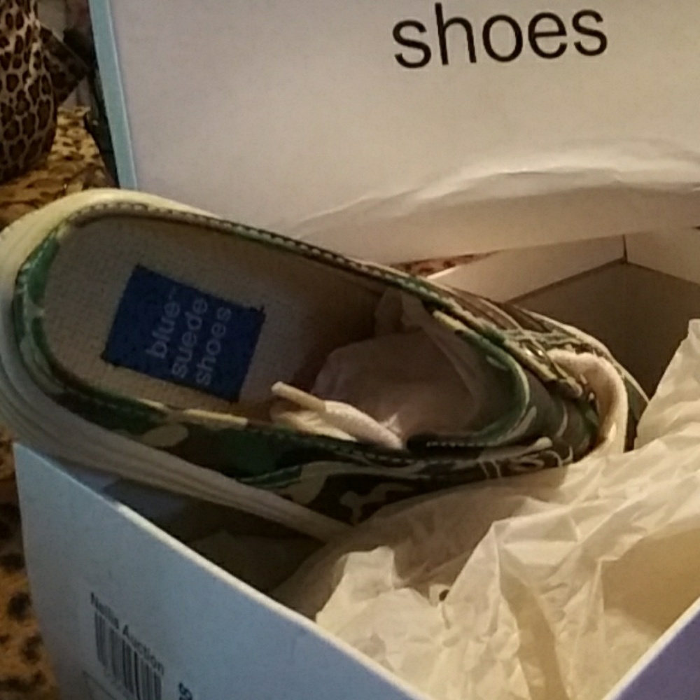 Shoes from size 8 to 10